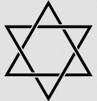 「籠目紋」は上向きの三角と下向きの三角を合わせたマークで、「ユダヤ民族のシンボル」と言われる「ダビデの星」と同じ形状